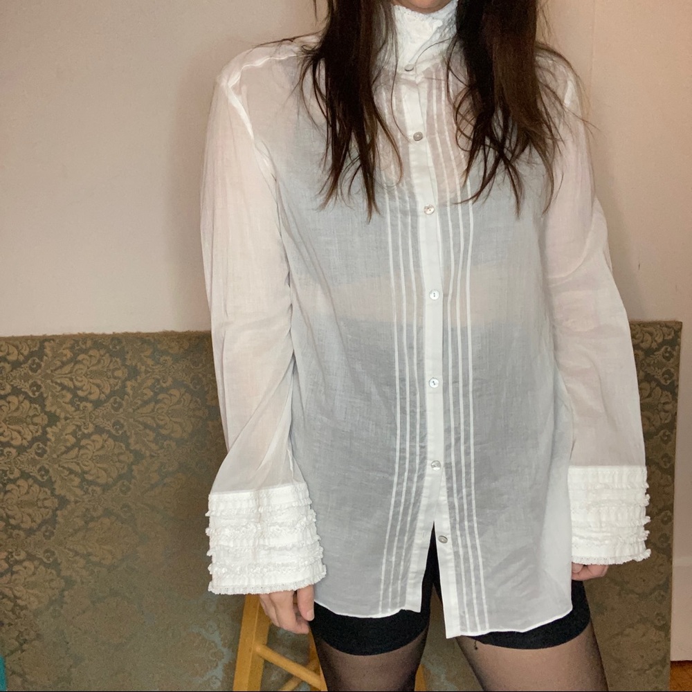 Cinq a Sept white blouse with frilly lace cuffs